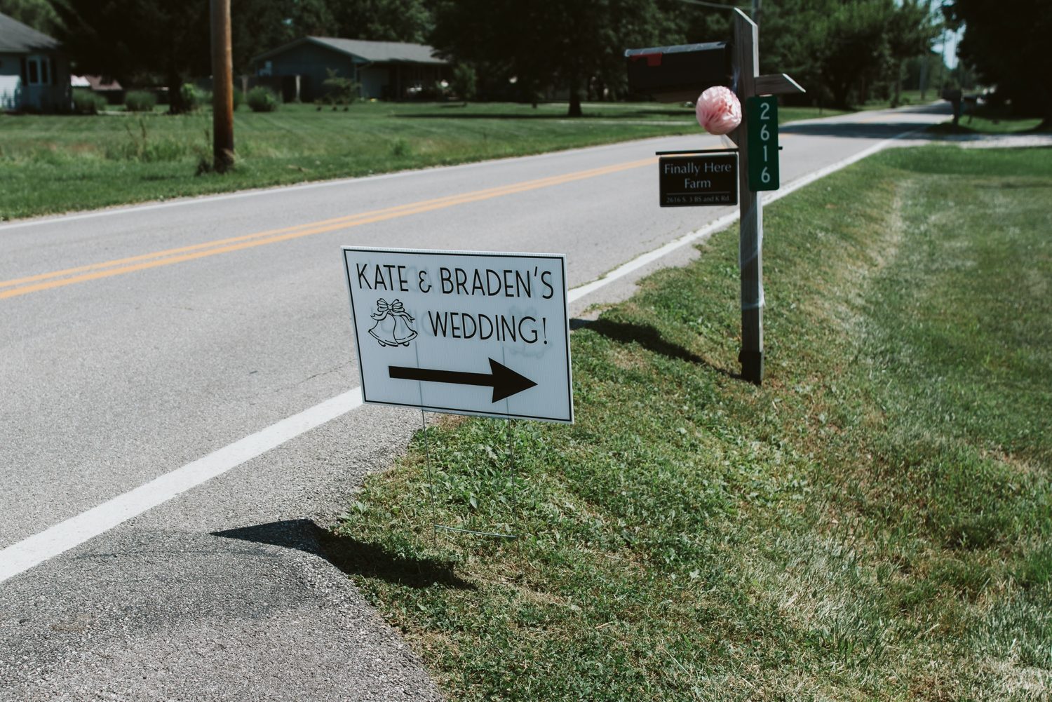 Darling Mine | Niagara Documentary Wedding and Lifestyle Portrait Photographer | Niagara, GTA, and all of Canada | www.darlingmine.ca info@darlingmine.ca | Ohio Farm Wedding